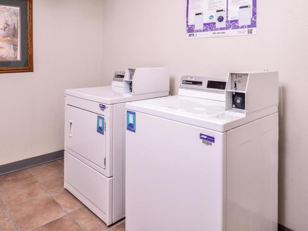 Americas Best Value Inn Missouri Valley Eksteriør billede